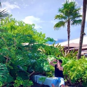 Meet your Posher, Andres